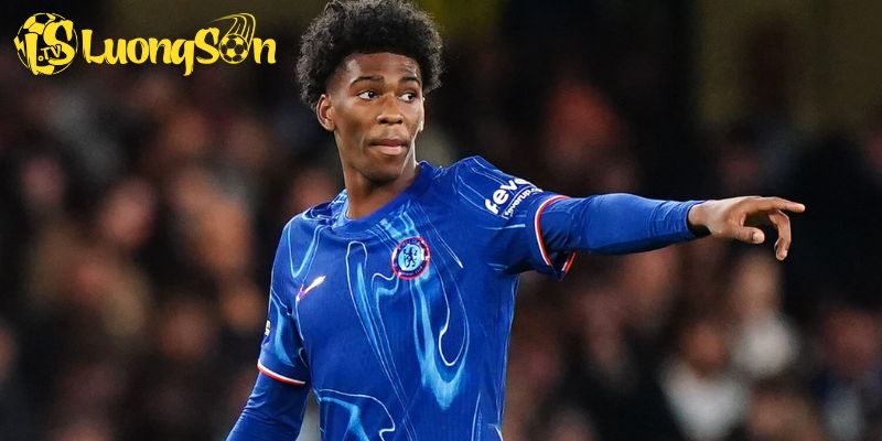 Tiểu sử tóm tắt về Josh Acheampong