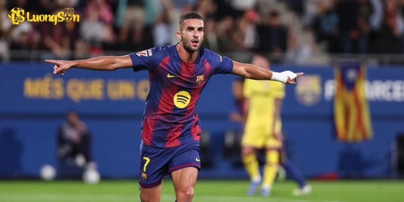Ferran Torres: Thẻ Vàng Ở El Clásico Và Tin Gia Hạn Hợp Đồng 2025 4 Vai trò , triển vọng tương lai của Ferran Torres