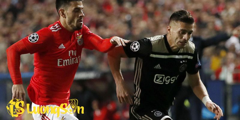Soi Kèo Trận Ajax Vs Benfica Ngày 26/11/25 Lúc 00H45 2 Phong độ hiện tại của Ajax Vs Benfica
